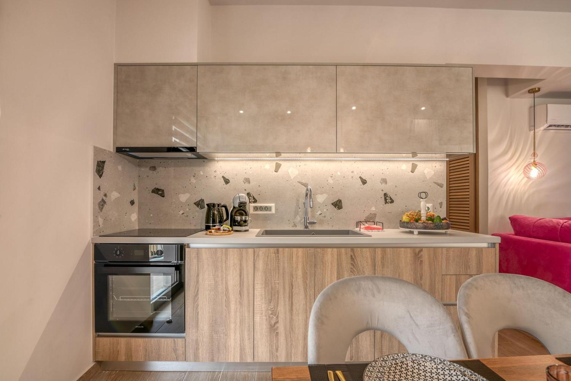 Magnolia Luxury Chania Central Apartments Ngoại thất bức ảnh