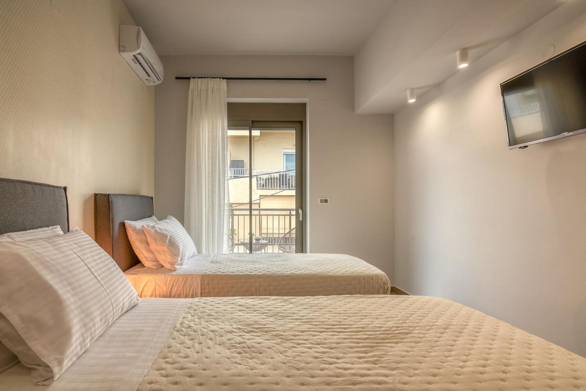 Magnolia Luxury Chania Central Apartments Ngoại thất bức ảnh