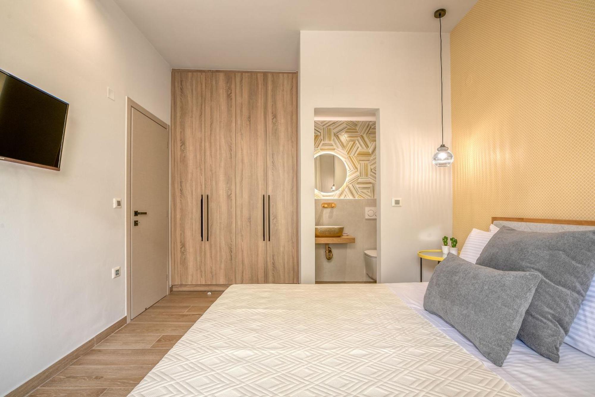 Magnolia Luxury Chania Central Apartments Ngoại thất bức ảnh
